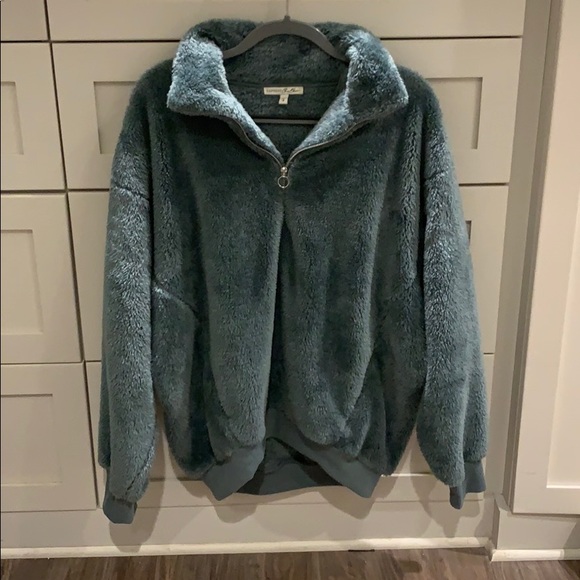 express fluffy jacket